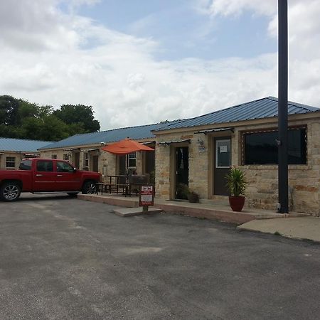 Star Inn Karnes City Exterior photo